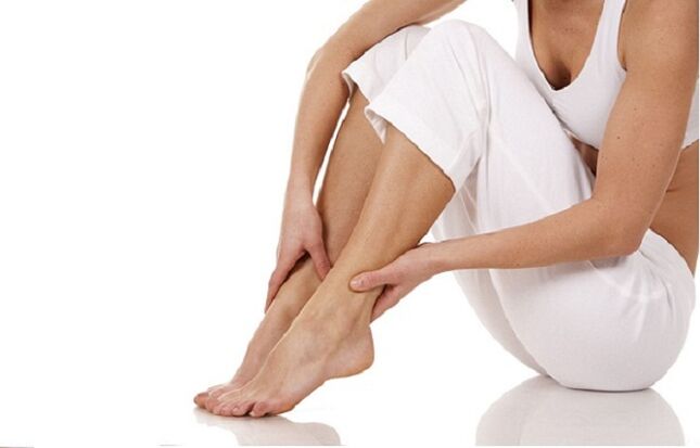 Vetë-masazh i këmbëve për parandalimin e venave me variçe
