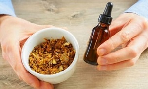 propolis dhe mjaltë për trajtimin e venave me variçe